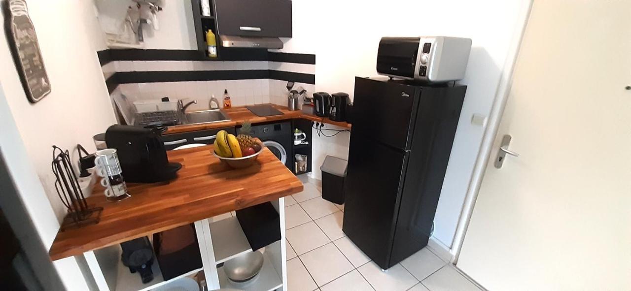 Studio Moderne, Centre-Ville, Au Calme, Parking Prive ลาโปเซซิยง ภายนอก รูปภาพ
